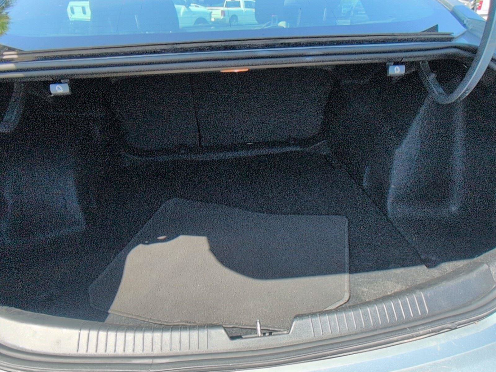 Used 2024 Chevrolet Malibu LT FWD image 5