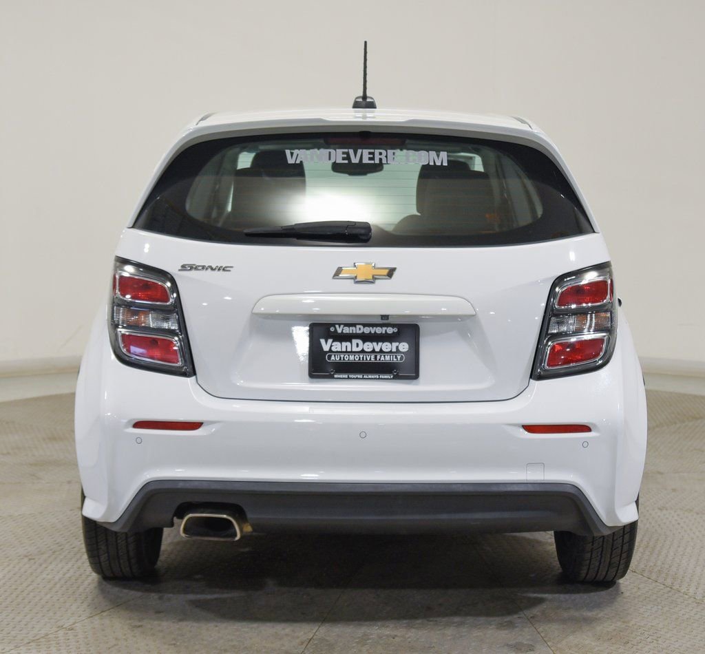 Used 2020 Chevrolet Sonic LT image 8