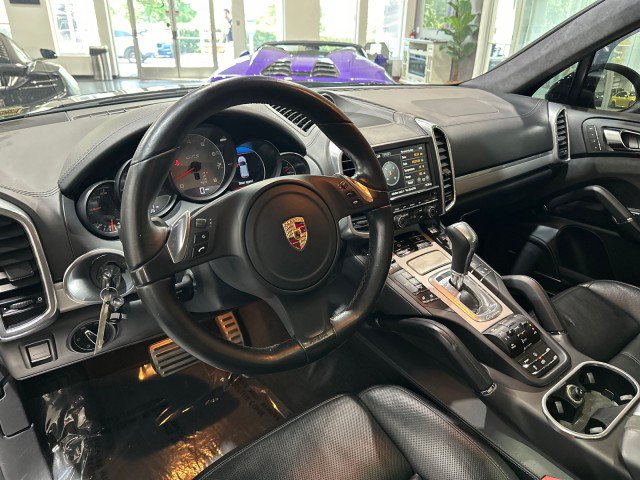 Used 2014 Porsche Cayenne GTS AWD/4WD image 35