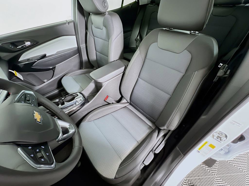New 2026 Chevrolet Trax LT w/ Driver Confidence Package image 20