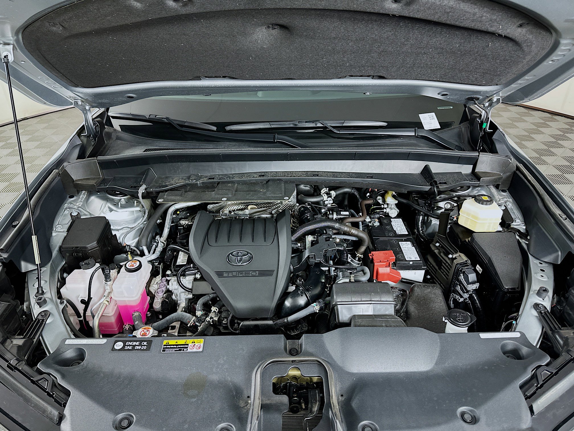 Used 2025 Toyota Grand Highlander AWD image 35