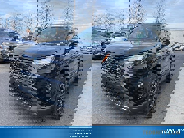 Used 2022 Toyota RAV4 Limited image 3