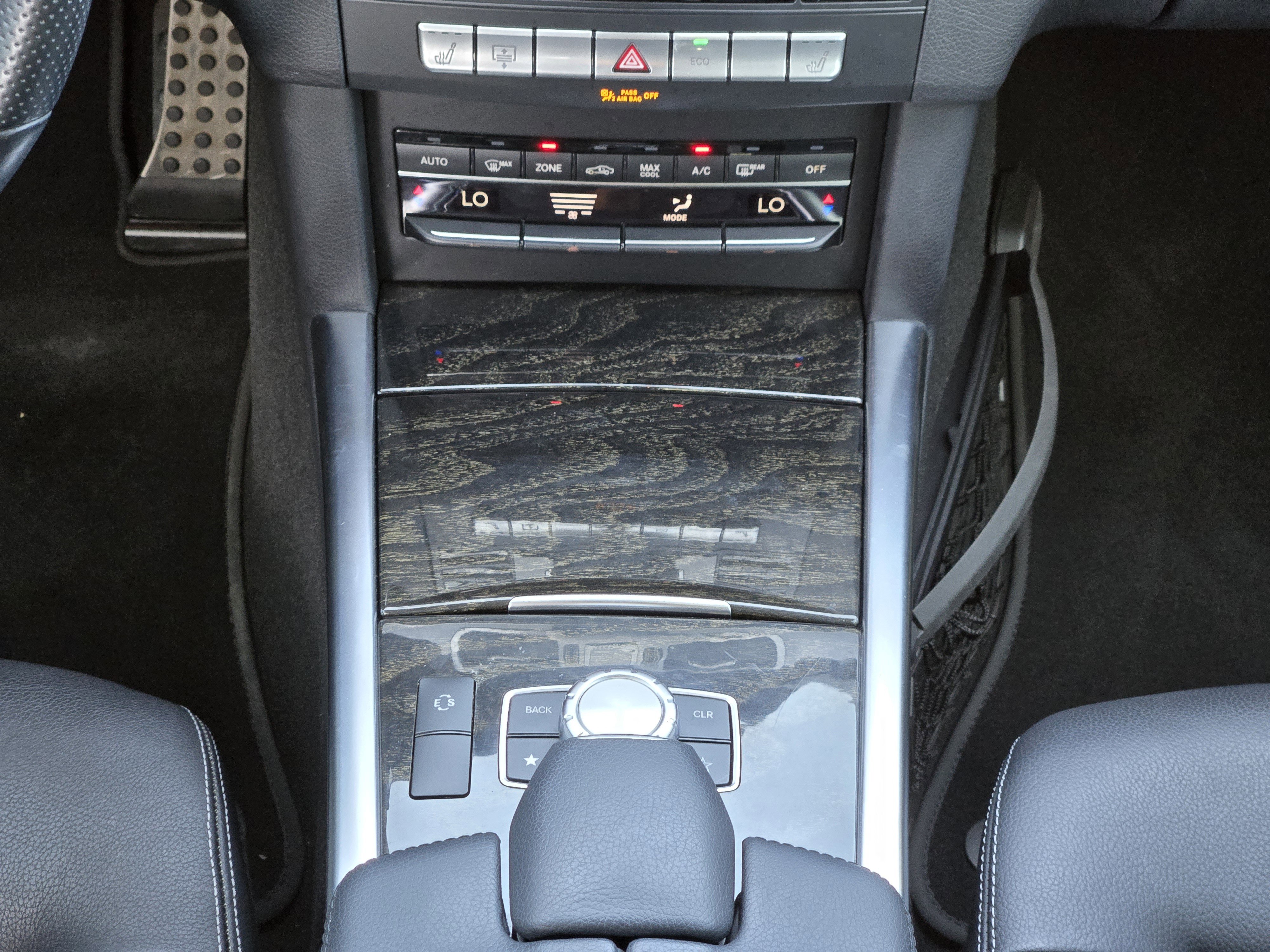 Used 2015 Mercedes-Benz E 350 Sedan image 25