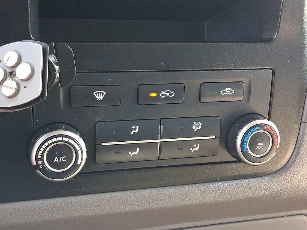 Used 2016 Nissan NV 2500 SV w/ Technology Package image 14