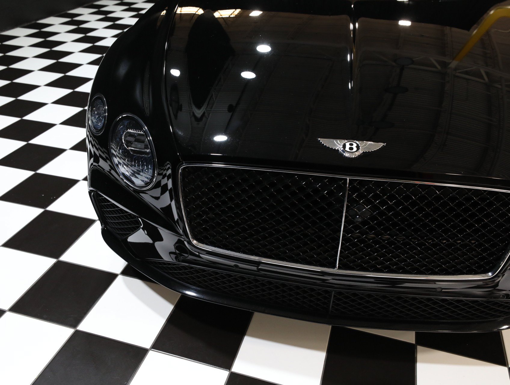 Used 2024 Bentley Continental GT Mulliner AWD/4WD image 13