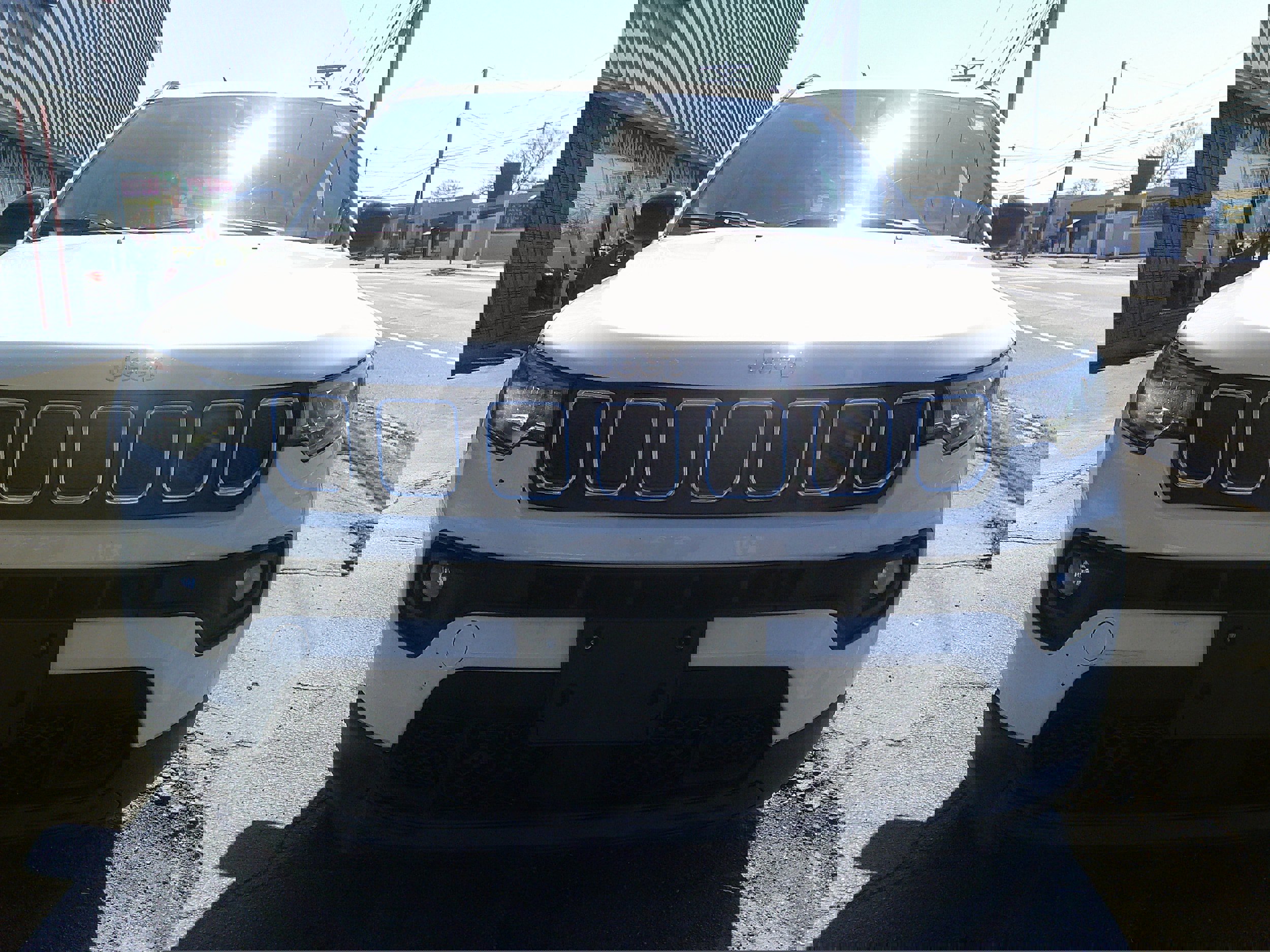 Used 2022 Jeep Compass Latitude image 9