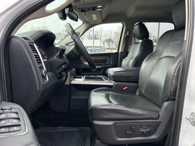 Used 2015 RAM 1500 Laramie w/ Convenience Group image 26