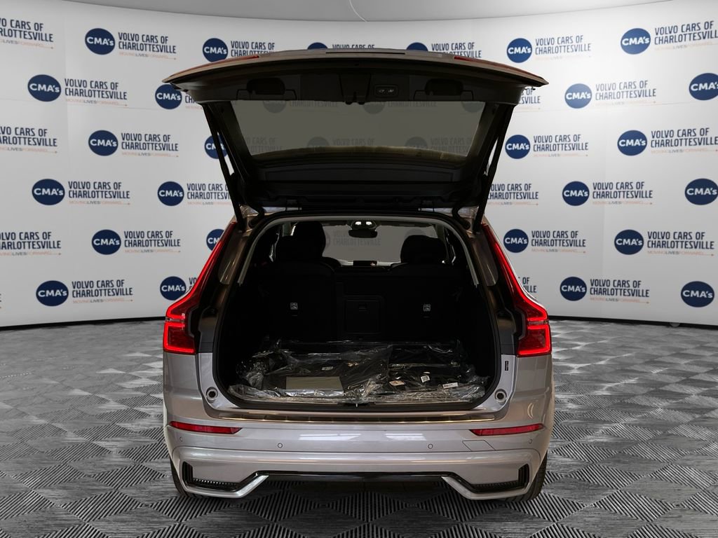 New 2026 Volvo XC60 B5 Plus w/ Protection Package Premier image 11