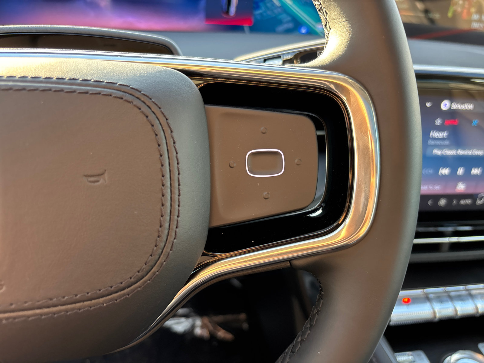 New 2026 Lincoln Nautilus Reserve w/ Jet Appearance Package AWD/4WD image 18