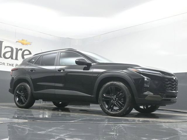 New 2026 Chevrolet Trax ACTIV w/ Driver Confidence Package image 2