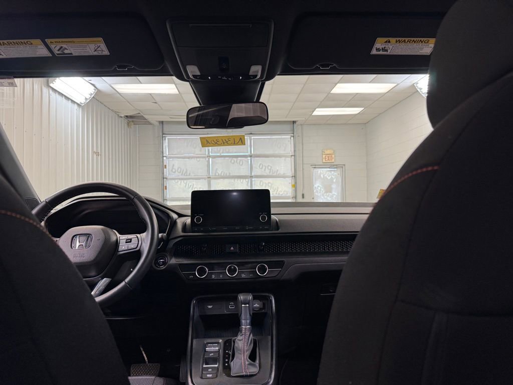 Used 2025 Honda CR-V Sport image 25