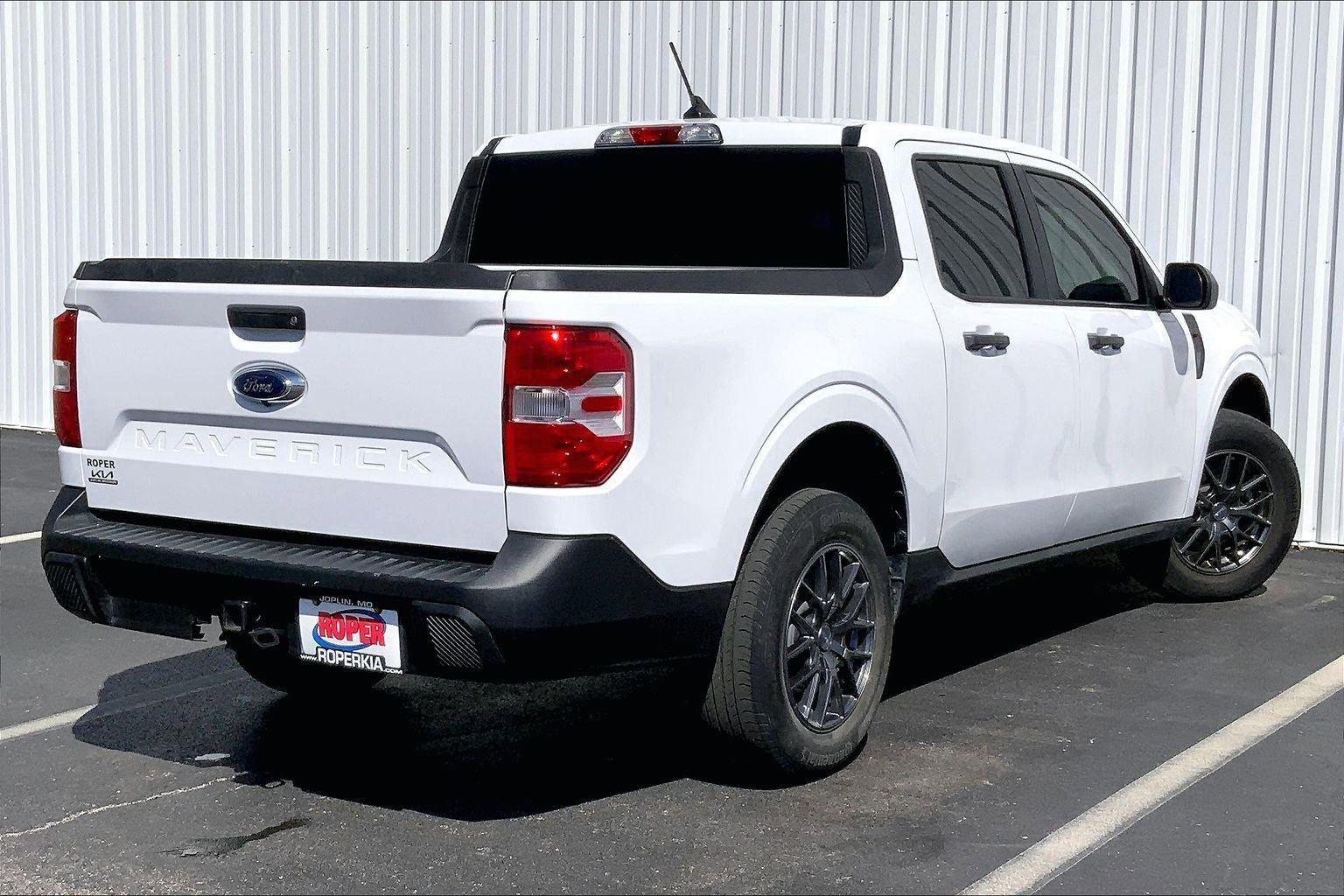 Used 2022 Ford Maverick XL image 10