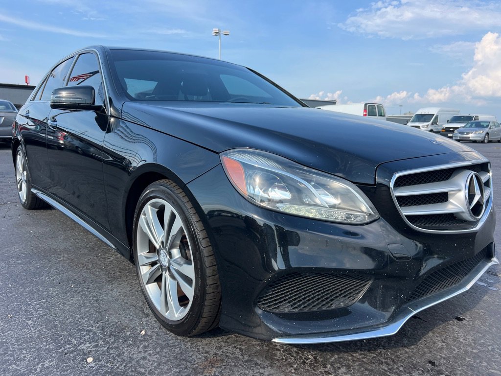 Used 2014 Mercedes-Benz E 350 Sedan image 1