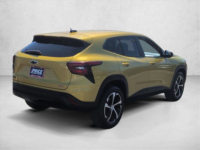 Certified 2024 Chevrolet Trax RS w/ Driver Confidence Package image 5