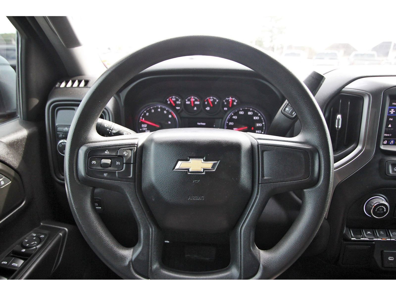 Used 2024 Chevrolet Silverado 1500 Custom image 16