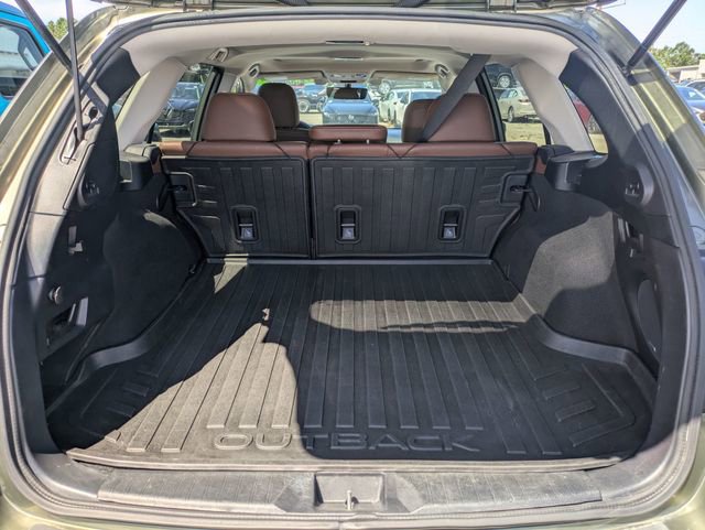 Used 2018 Subaru Outback 2.5i Touring w/ Protection Package #1 AWD/4WD image 26