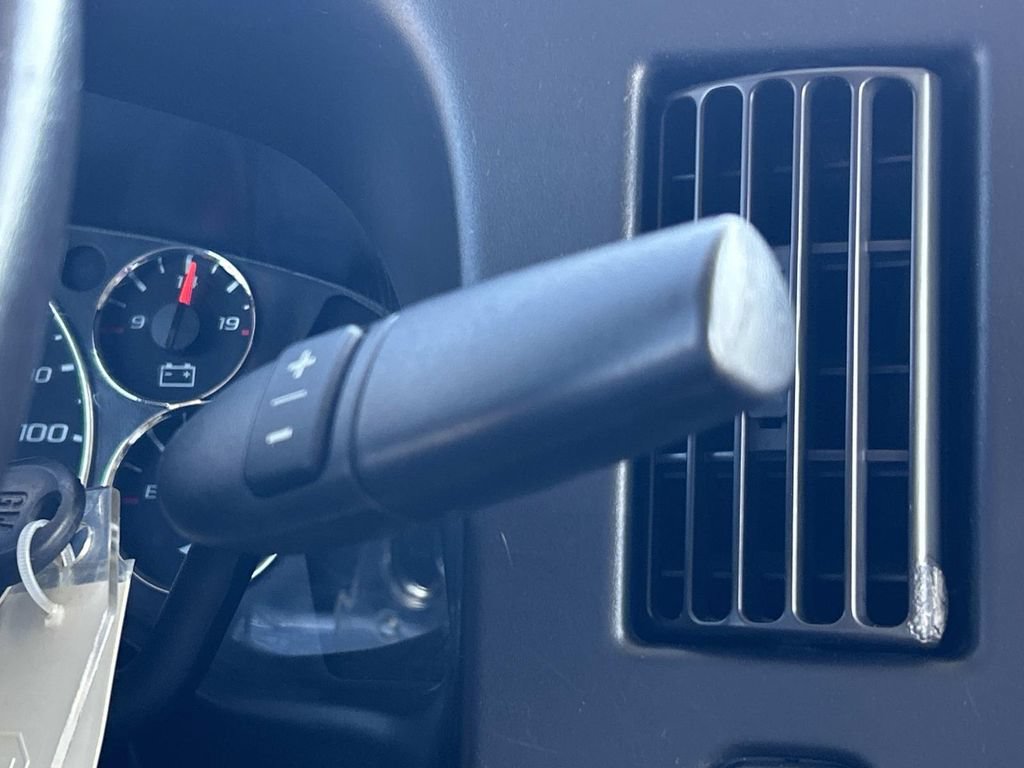 Used 2019 Chevrolet Express 2500 w/ Driver Convenience Package RWD image 25