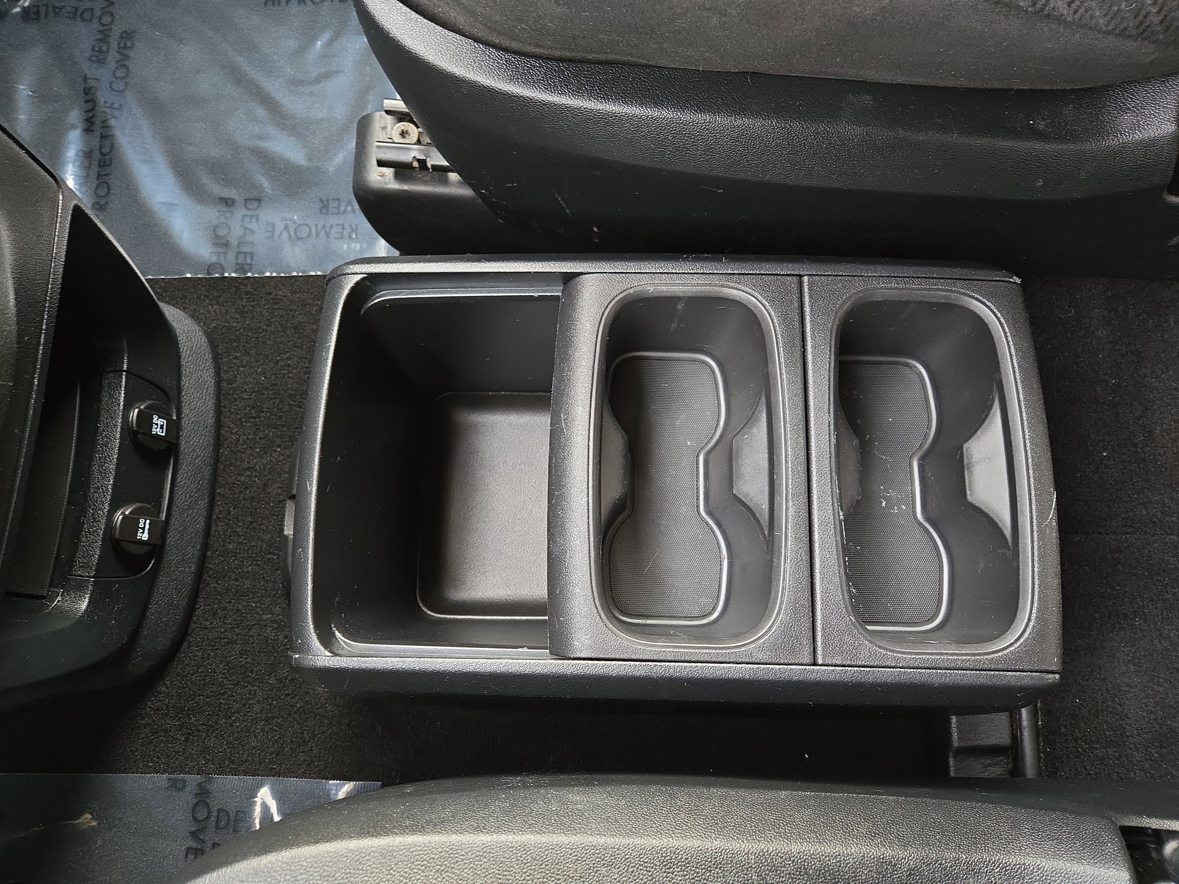 Used 2017 Dodge Grand Caravan SE image 20