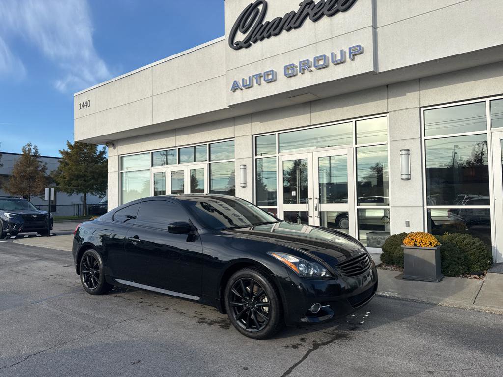 Used 2012 INFINITI G37 x w/ Premium Pkg