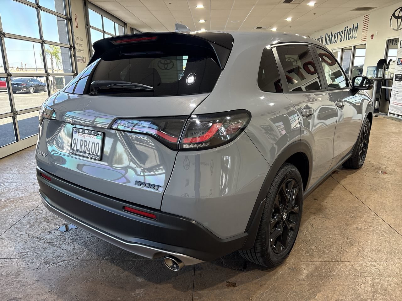 Used 2024 Honda HR-V Sport image 2