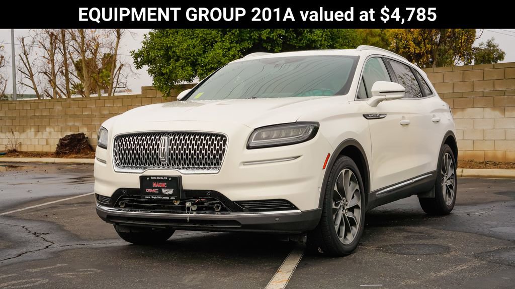 Used 2023 Lincoln Nautilus Reserve w/ Equipment Group 201A image 3