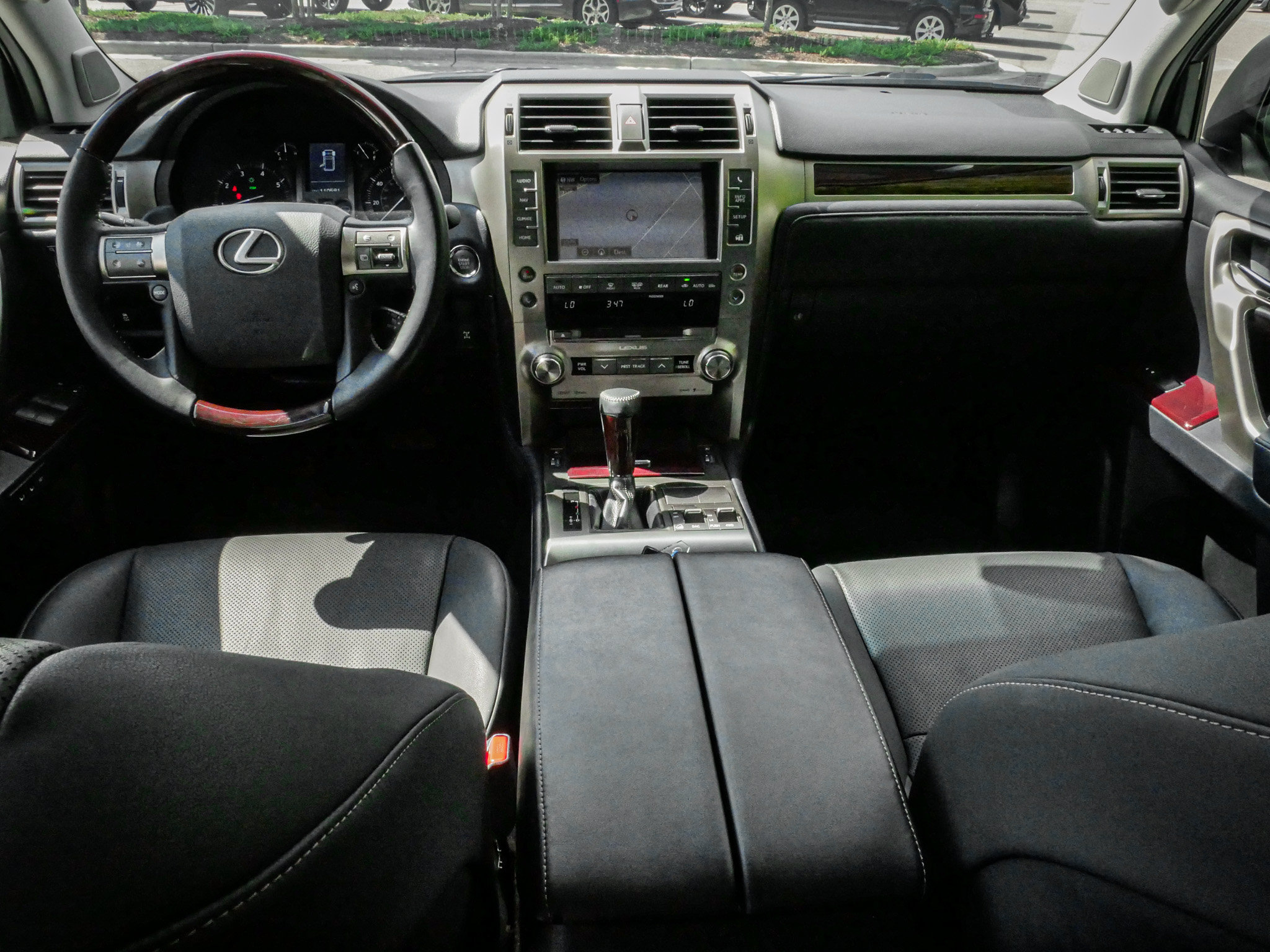 Used 2019 Lexus GX 460 Premium AWD/4WD image 29