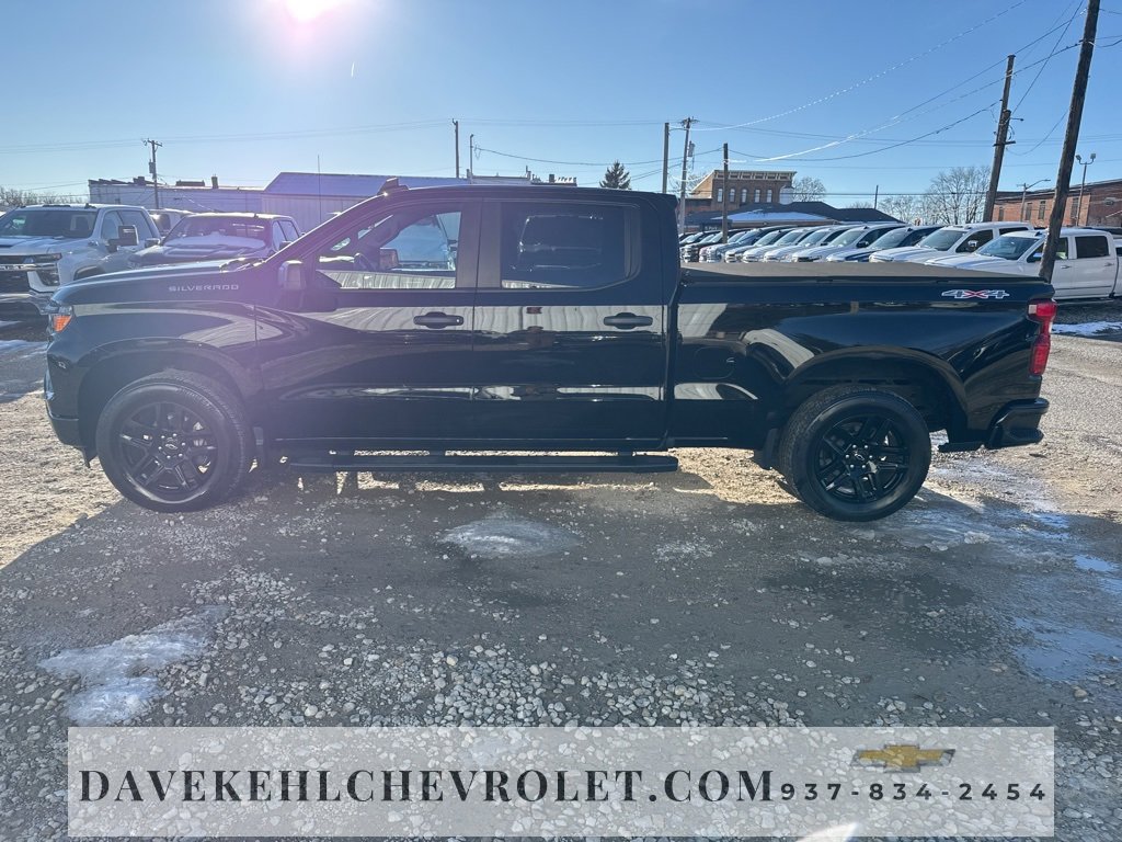 Used 2022 Chevrolet Silverado 1500 Custom image 2