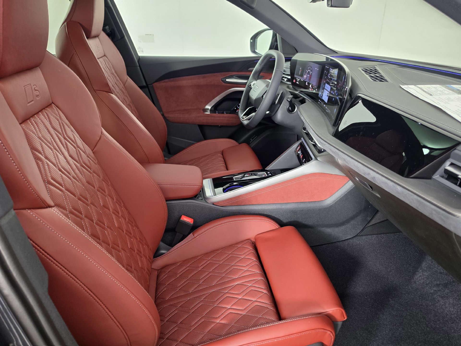 New 2026 Audi SQ5 Premium Plus AWD/4WD image 31