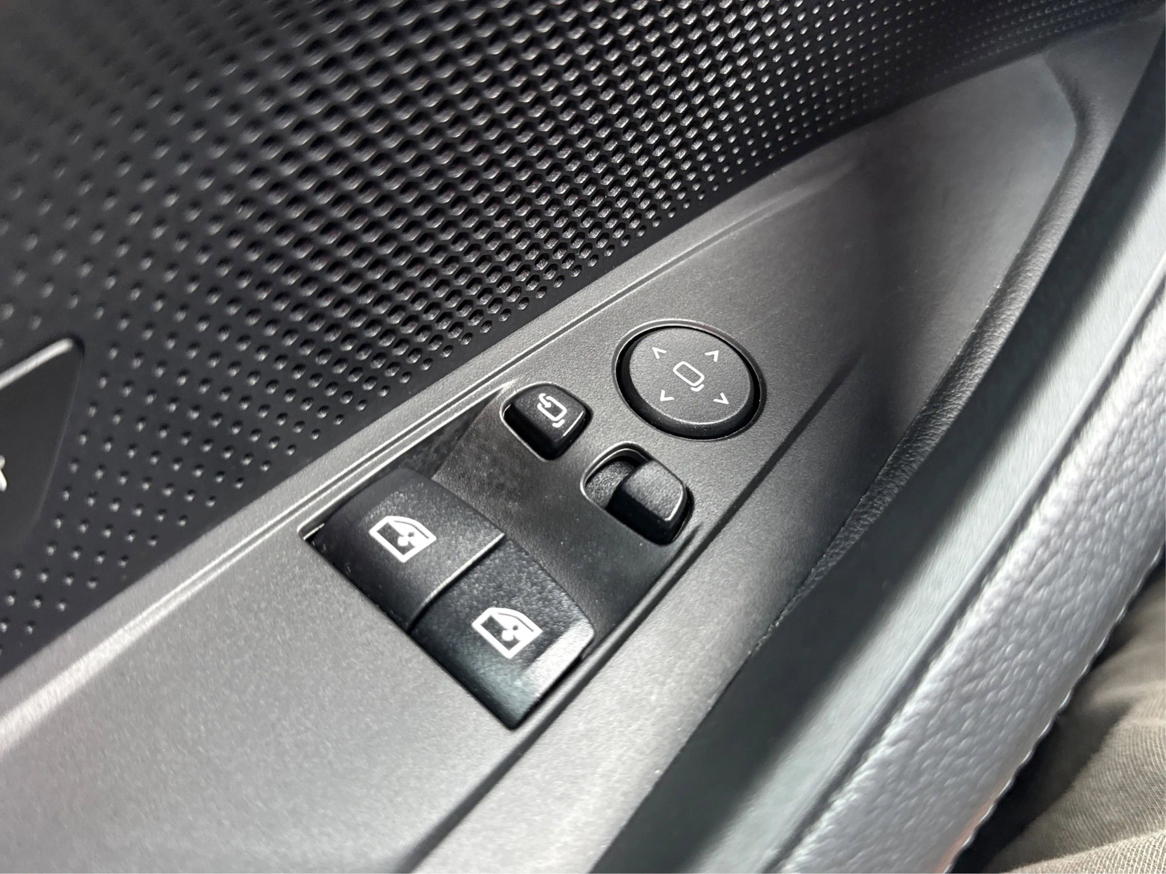 Used 2021 BMW 430i xDrive Coupe w/ Convenience Package image 29