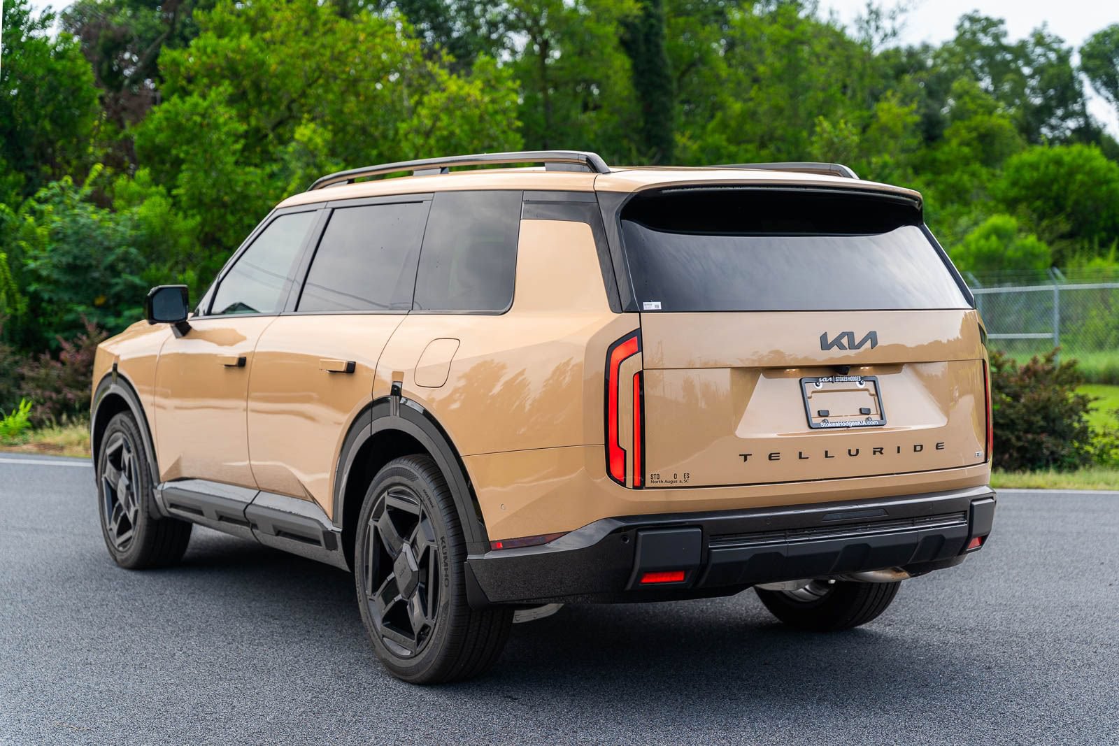 New 2027 Kia Telluride SX X-Line w/ Towing Package AWD/4WD image 3