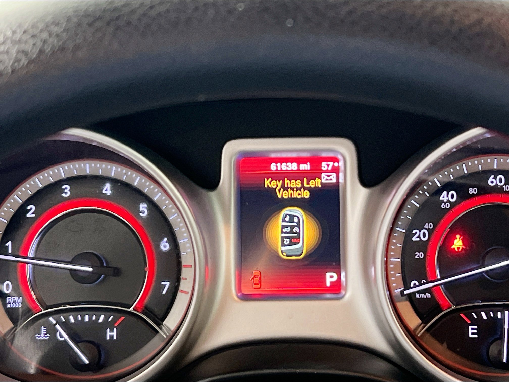 Used 2018 Dodge Journey SE image 23