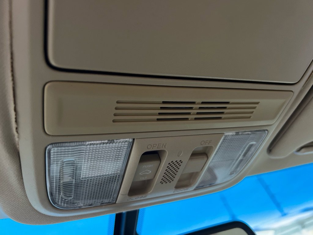 Used 2012 Honda Accord EX-L image 35