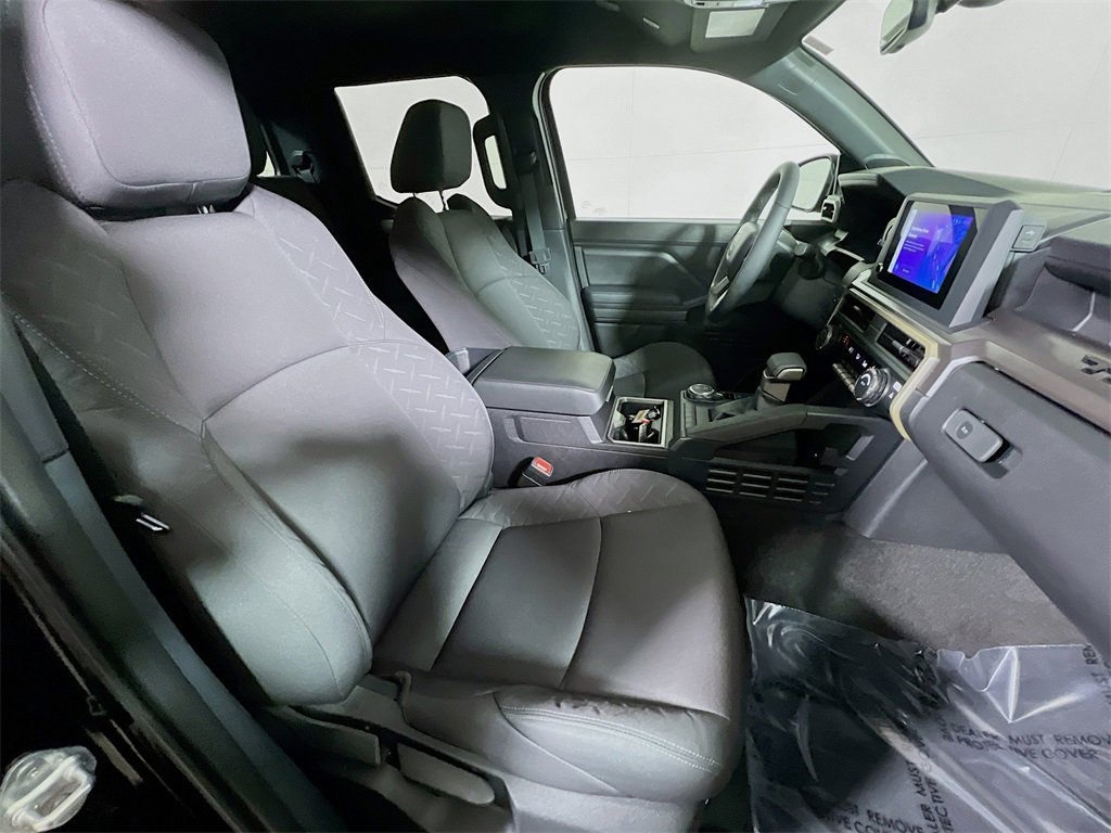 Certified 2025 Toyota Tacoma SR5 image 24