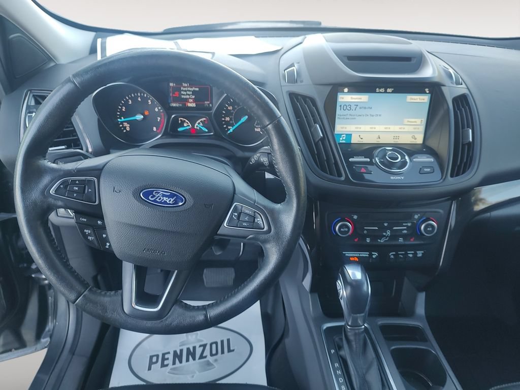 Used 2018 Ford Escape Titanium w/ Ford Safe & Smart Package AWD/4WD image 10