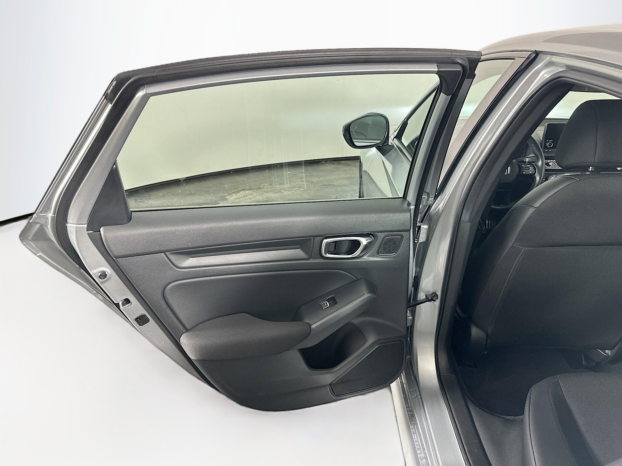 Used 2025 Honda Civic Sport image 25