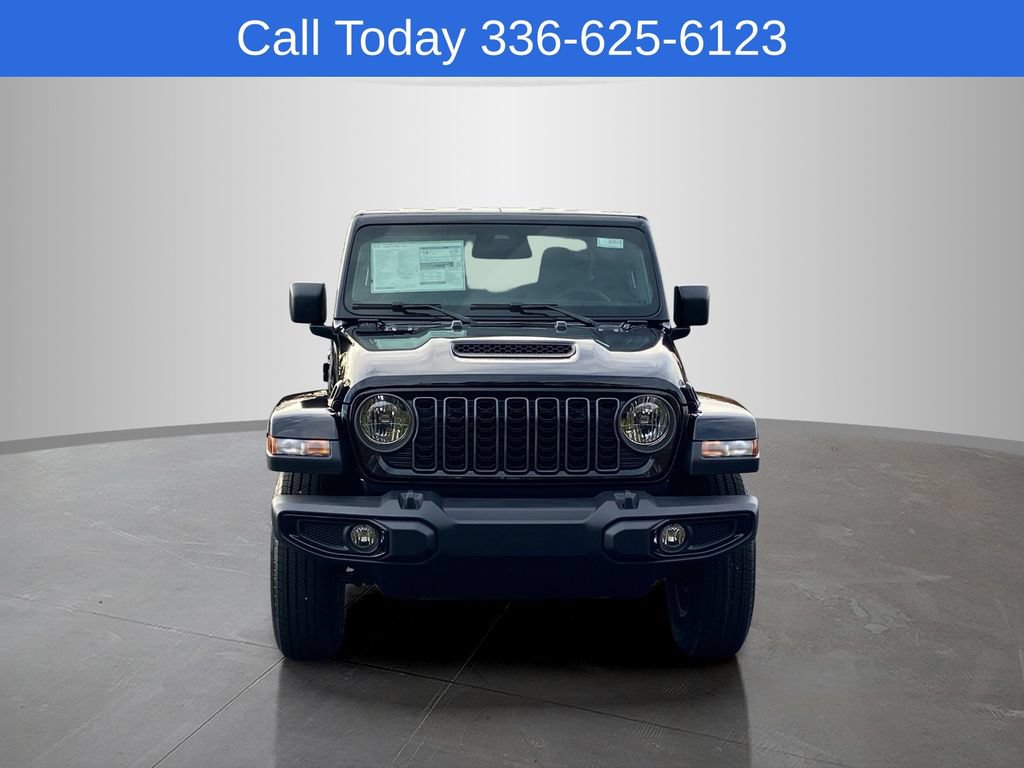 New 2026 Jeep Gladiator Sport AWD/4WD image 4