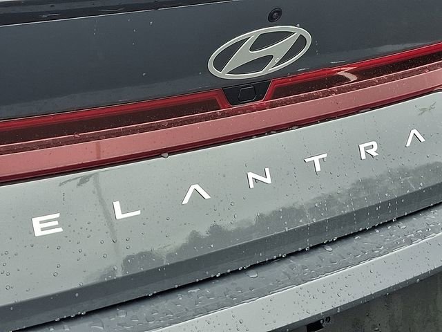 New 2026 Hyundai Elantra Sport image 11
