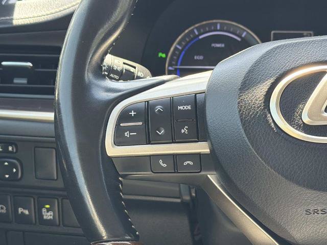 Used 2018 Lexus ES 300h w/ Luxury Package FWD image 12