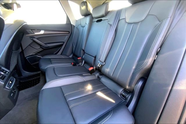 Used 2021 Audi Q5 e Premium Plus w/ Premium Plus Package image 18