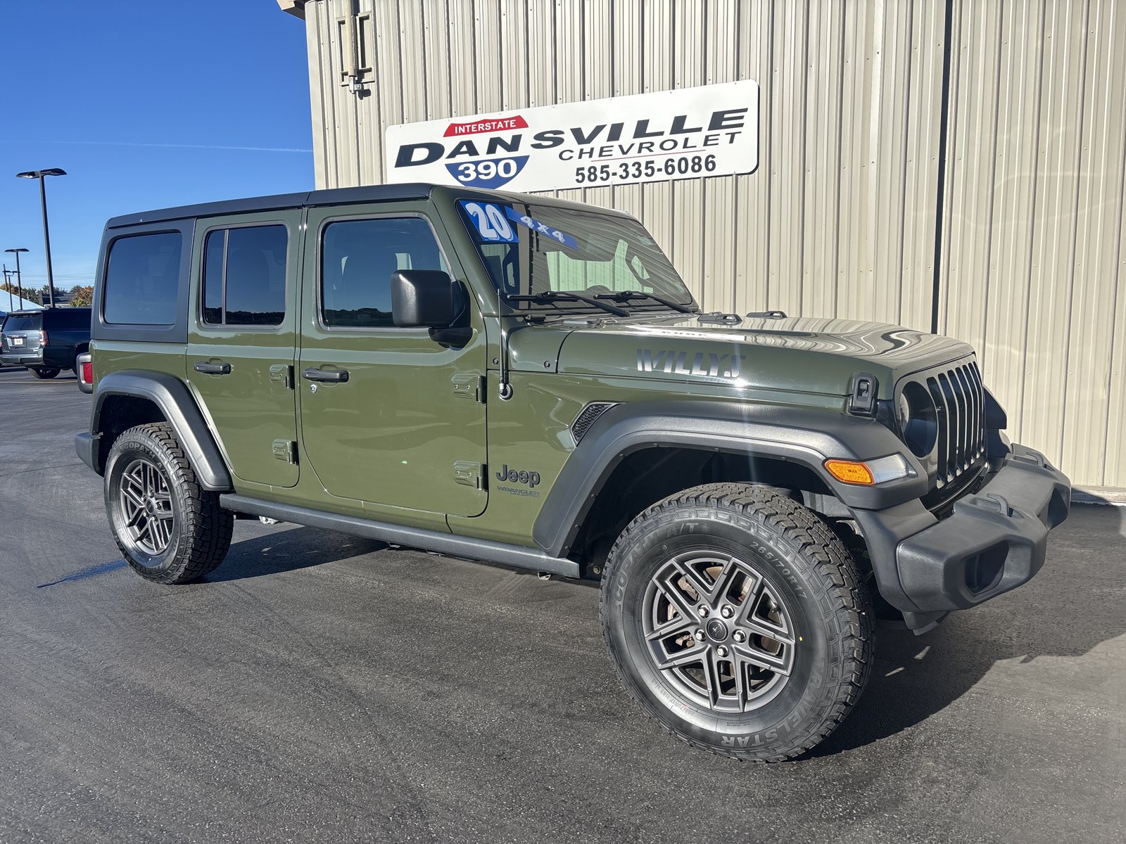 Used 2020 Jeep Wrangler Unlimited Sport AWD/4WD image 3