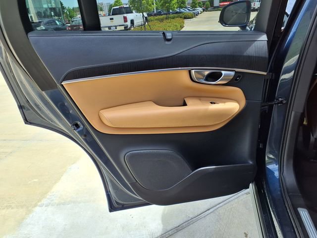 Used 2024 Volvo XC90 T8 Ultimate w/ Protection Package Premier image 17
