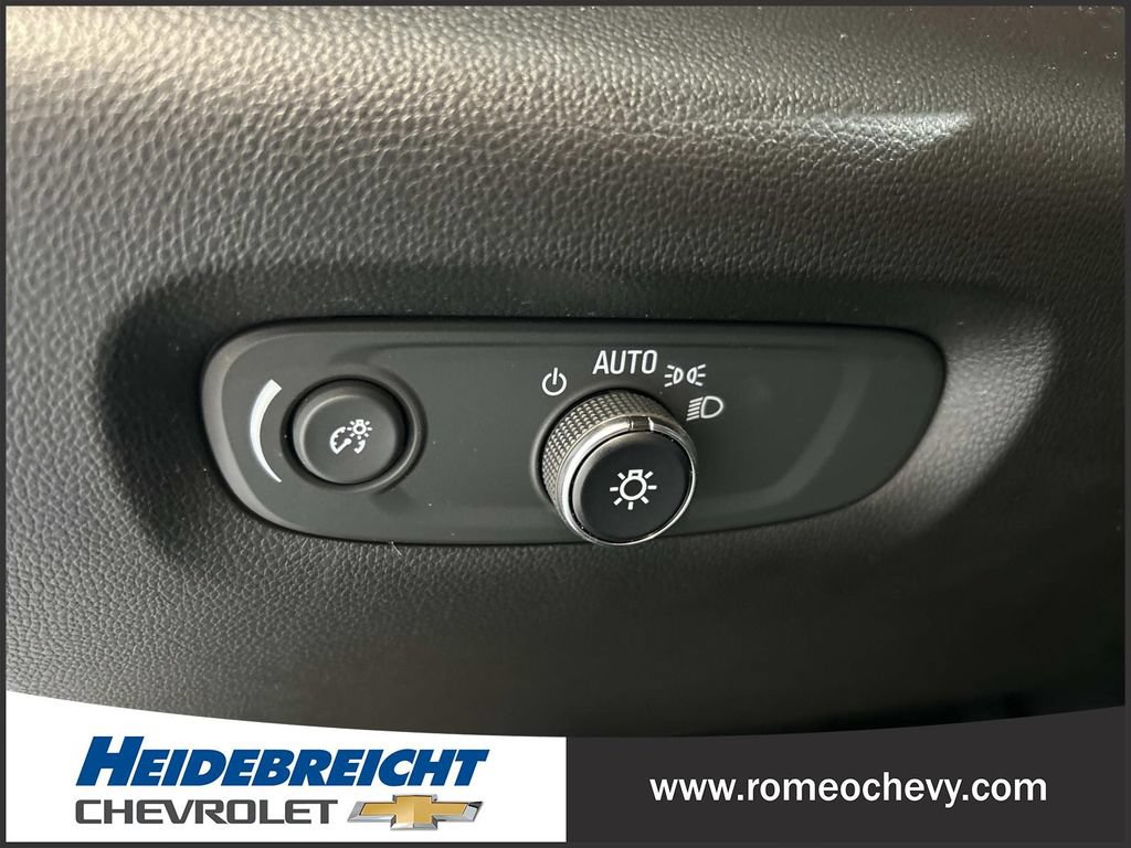 Certified 2022 Chevrolet Traverse RS w/ LPO, Floor Liner Package FWD image 29