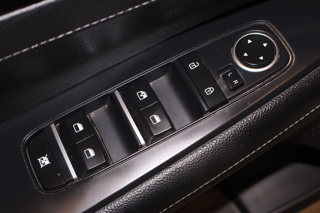 Used 2021 Kia Forte GT-Line FWD image 12