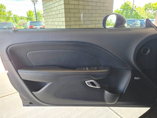 Used 2015 Dodge Challenger R/T Plus RWD image 28