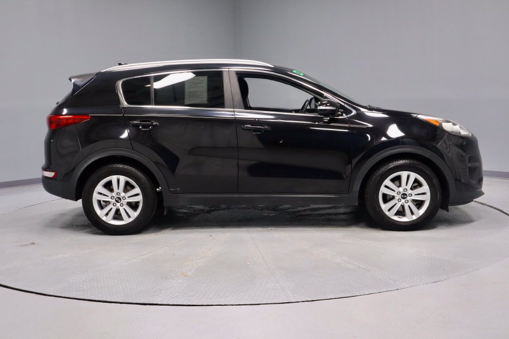 Used 2018 Kia Sportage LX w/ LX Technology Package FWD image 12