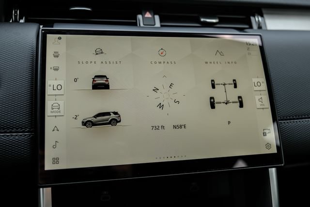New 2026 Land Rover Discovery Sport Landmark AWD/4WD image 39