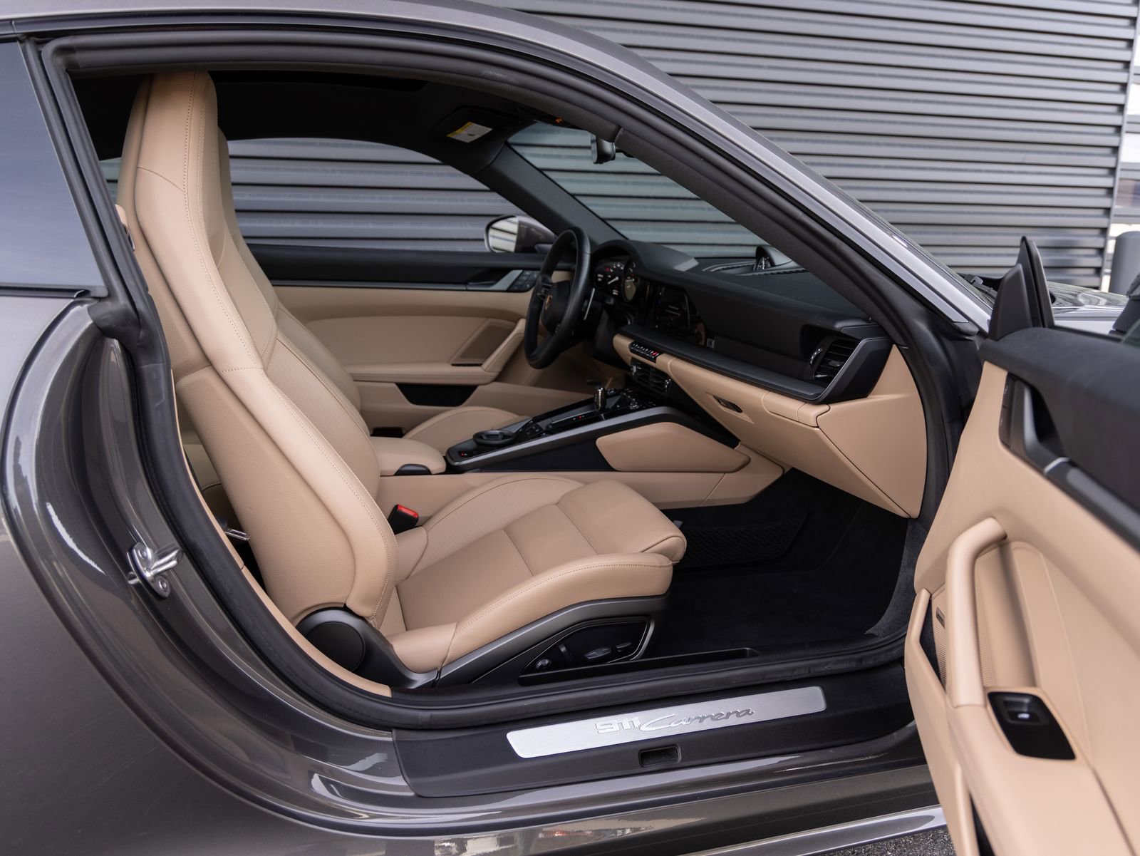 Certified 2024 Porsche 911 Carrera image 30