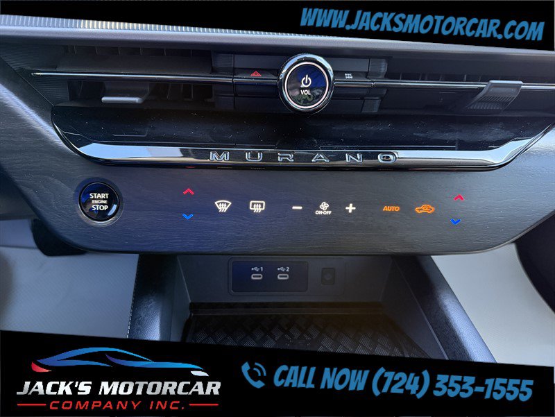 Used 2025 Nissan Murano SV AWD/4WD image 18