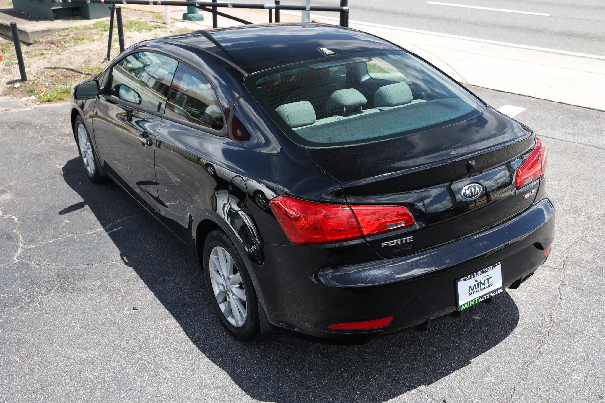 Used 2014 Kia Forte Koup EX FWD image 8