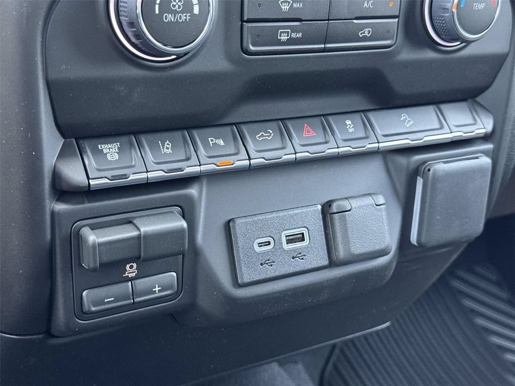 New 2026 Chevrolet Silverado 2500 Custom w/ Custom Value Package AWD/4WD image 18